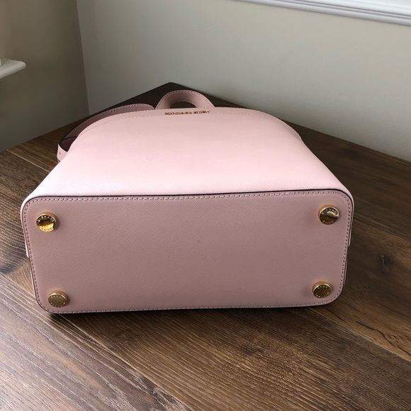 NWT Michael Kors Large Emmy Backpack pastel pink - Picture 6 of 8